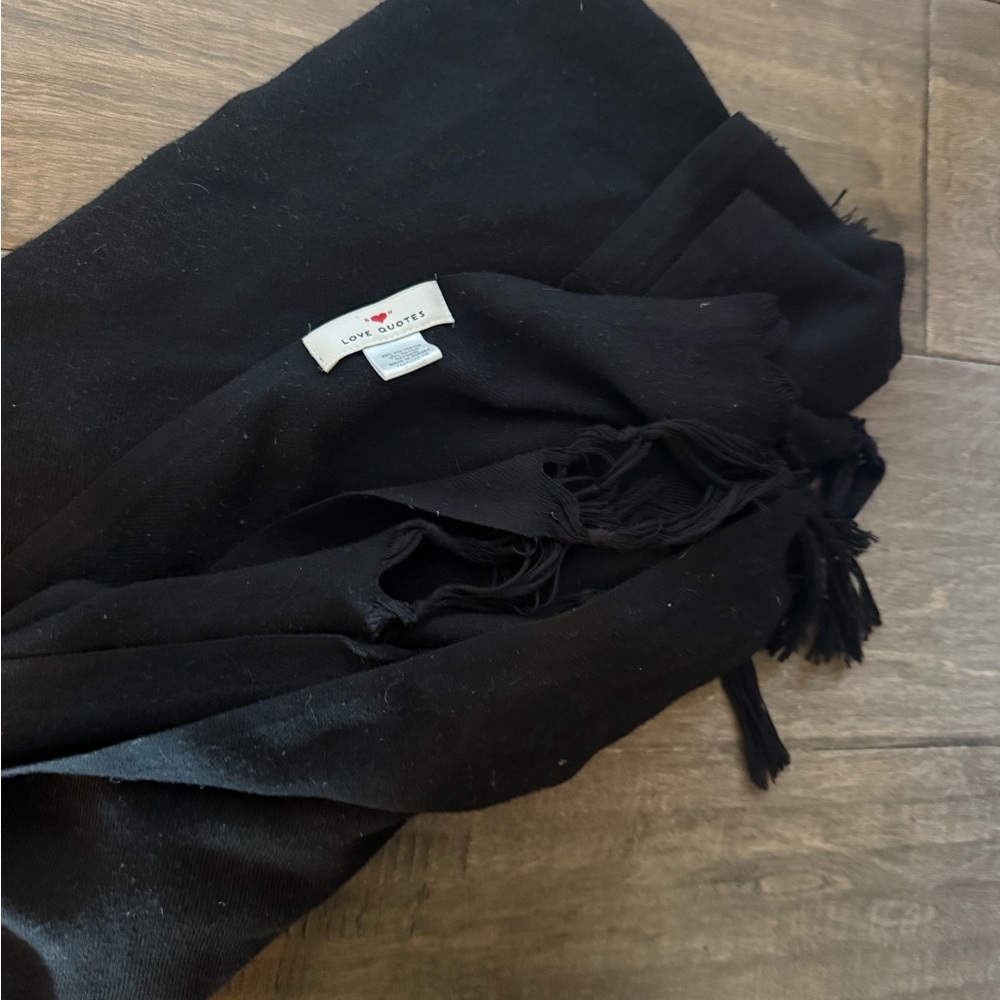 Black Scarf